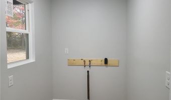 3116 Ridgehill Ave, Alliance, OH 44601