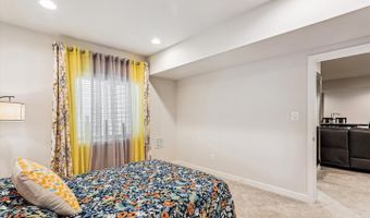 42023 SPRING AIR Dr, Brambleton, VA 20148