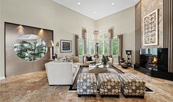 520 Bristol Dr, Aurora, OH 44202