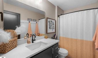 11747 Everett Ave, Allendale, MI 49401
