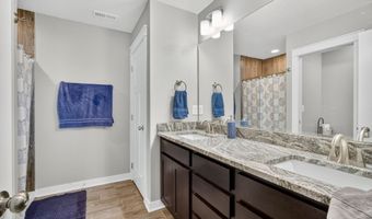 1734 S 11th St, Adel, IA 50003