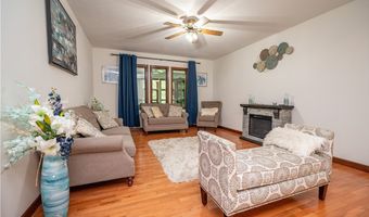 6904 Ruby Ct, Austintown, OH 44515