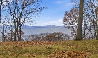 53 Northshore Dr, Burlington, VT 05408