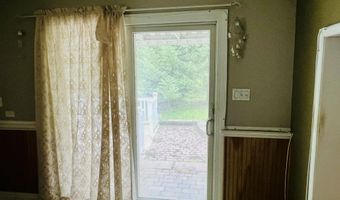 5 Consaul Rd, Albany, NY 12205