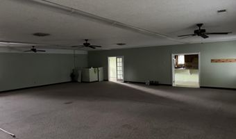 203 SWIRE Ave, Aztec, NM 87410