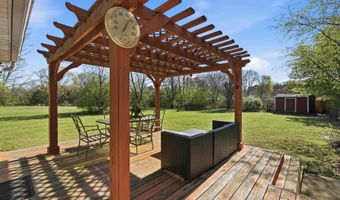 612 Dogwood Meadows Ln, Austin, AR 72007