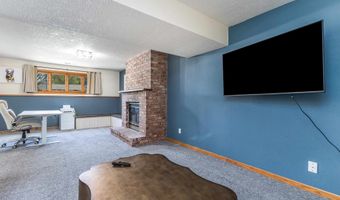 2665 Sun Rdg, Asbury, IA 52002