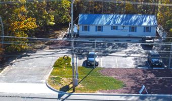 492 N Main St, Barnegat, NJ 08005