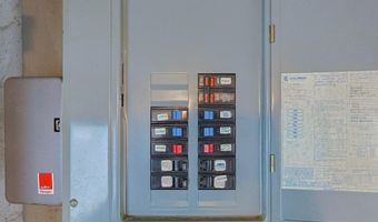 37-39 Hill Top St, Boston, MA 02124