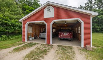 2925 Turner Rd, Auburn, ME 04210