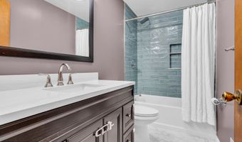 250 Point Pleasant Ave, Bayville, NJ 08721