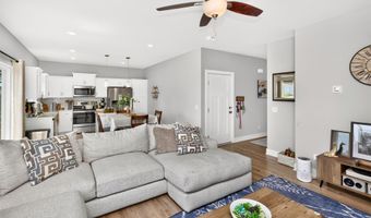 624 18th St SE, Altoona, IA 50009
