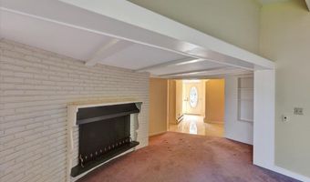 73 South St, Burlington, VT 05401