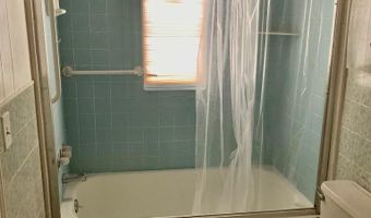 606 W 7th St, Alma, GA 31510