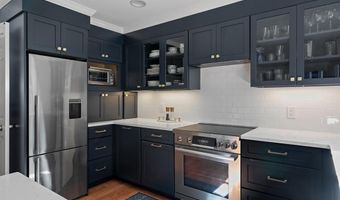 112 Pine Glen Dr C-2, East Greenwich, RI 02818