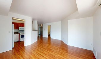 2201 S Huron Pkwy 1, Ann Arbor, MI 48104