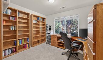 61042 Chamomile Pl, Bend, OR 97702