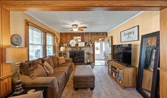 1207 Emma Ave, Des Moines, IA 50315