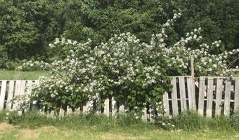57 Oxford St, Augusta, ME 04330