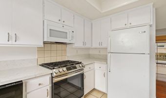 6613 Santa Isabel St C, Carlsbad, CA 92009