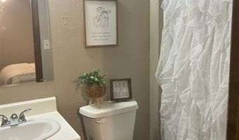 2408 Arlington Blvd, Ada, OK 74820