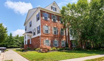 25066 CROXLEY GREEN Sq, Aldie, VA 20105