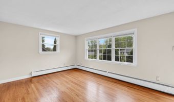 54 Pleasant View Ave, Bristol, CT 06010