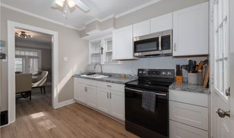 366 Palm Ave, Akron, OH 44301