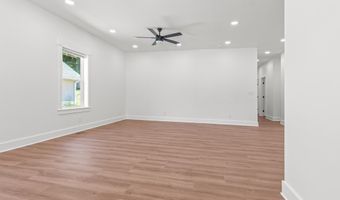 109 Running Creek Dr, Abbeville, SC 29620