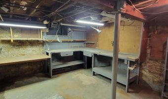 951 Gage St, Bennington, VT 05201