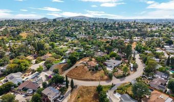 10765 Lupin Way, La Mesa, CA 91941