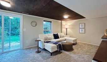 1203 AFTON MOUNTAIN Rd, Afton, VA 22920