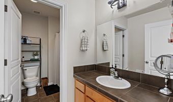 17040 SW WHITLEY Way 201, Beaverton, OR 97006