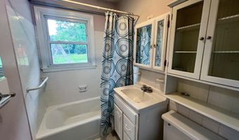19 Indian Spring Rd, Danbury, CT 06811