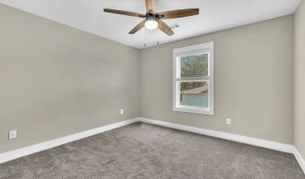 616 Whispering Pines Dr, Macon, GA 31211