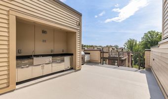 142 WINSOME Cir, Bethesda, MD 20814