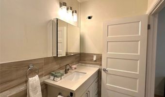 646 S Courson Dr, Anaheim, CA 92804