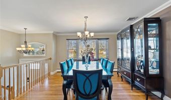 3 Bell Ct, Airmont, NY 10901