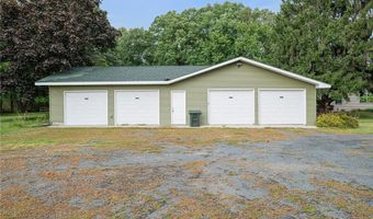 514 Minneapolis Ave S, Amery, WI 54001