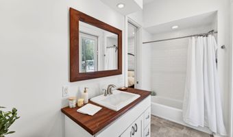 3425 Thunder Gulch Trl, Awendaw, SC 29429