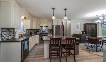 112 Sabra Ct, Apple Valley, MN 55124