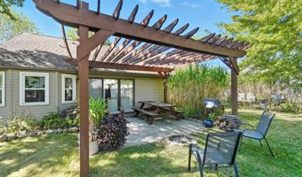 1414 Duesenberg Dr, Auburn, IN 46706