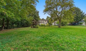 216 W SEYMOUR St, Appleton, WI 54915