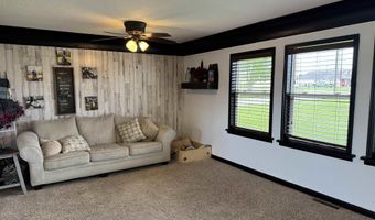 539 E Albion St, Avilla, IN 46710