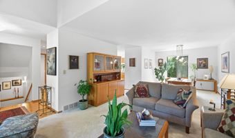 847 E WINDFIELD Pl, Appleton, WI 54911