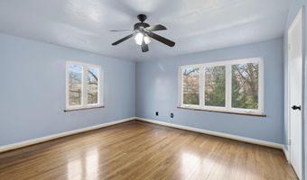 2030 N QUINN St, Arlington, VA 22209