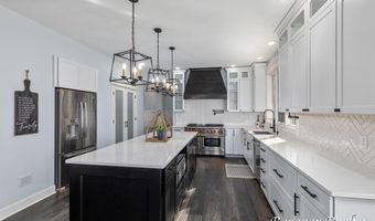 8790 Laurel Ridge Dr SE, Alto, MI 49302