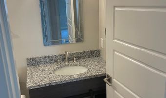 316 S West St, Angola, IN 46703