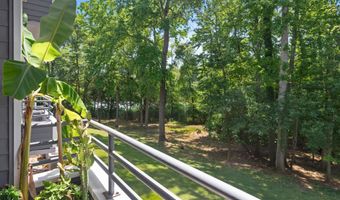 1142 LAKE HERON Dr 2B, Annapolis, MD 21403