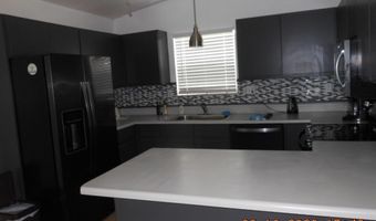107 15th St, Apalachicola, FL 32320
